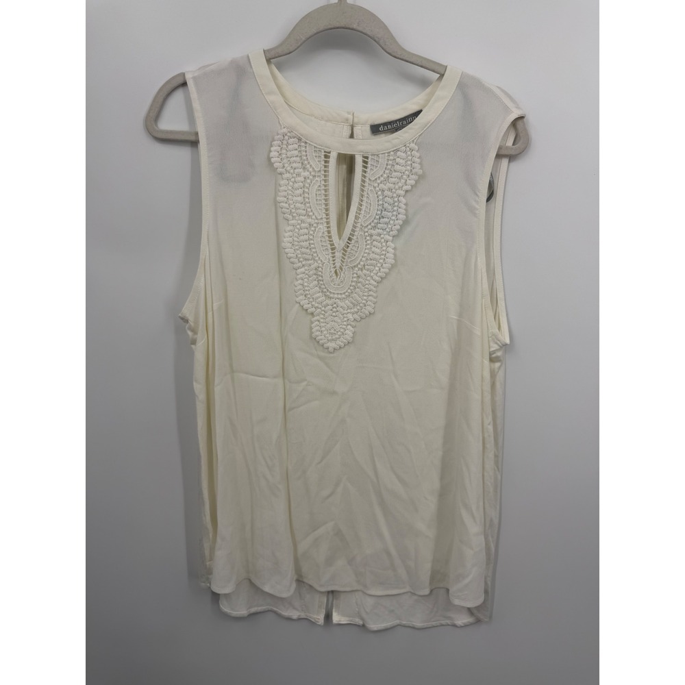 Daniel Rainn Quin keyhole Blouse Womens XL White Crochet Lace Back Sleeveless